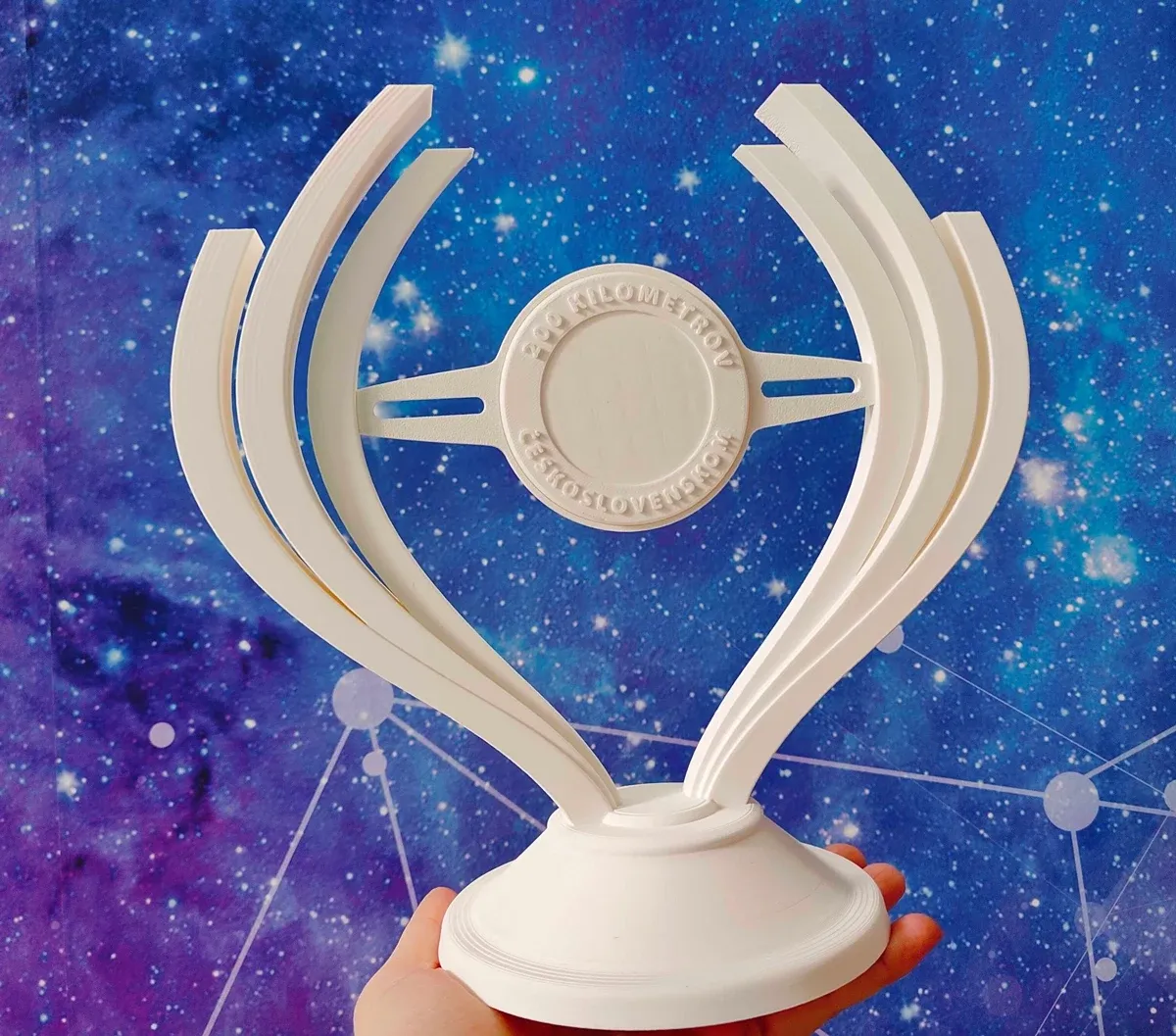 Trofej s vlastným logom