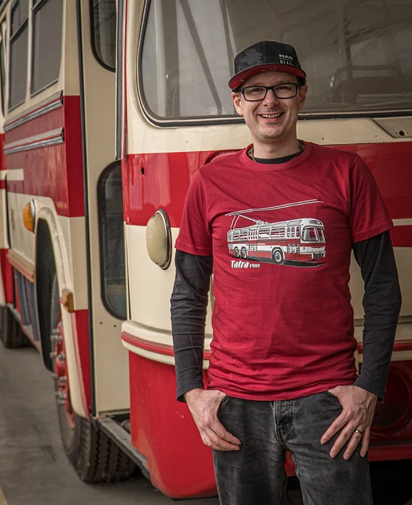 trolejbus-tatra-t.401-18.jpg
