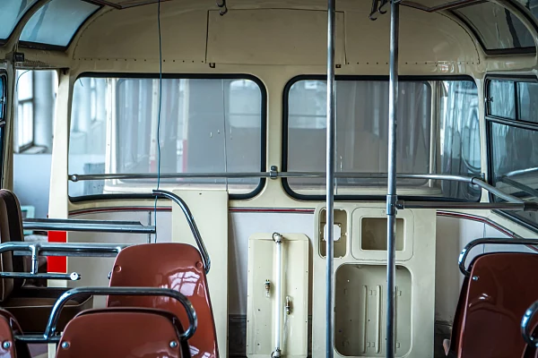 trolejbus-tatra-t.401-trolejbus-tatra-t.jpg