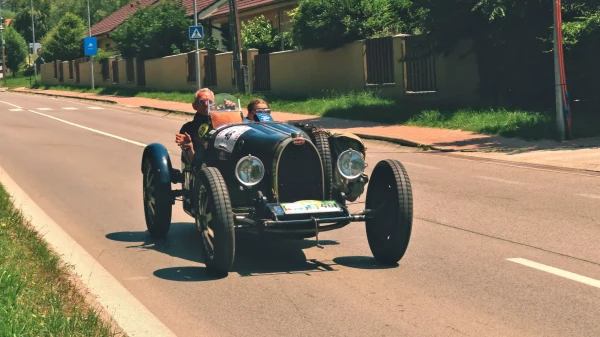 Bugatti-Type-51.jpg