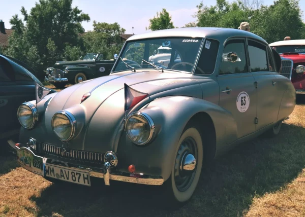 Tatra-87.jpg