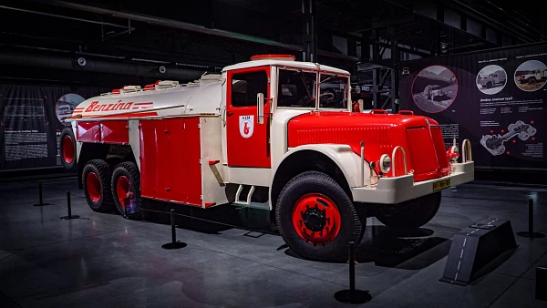 tatra-111-35.jpg