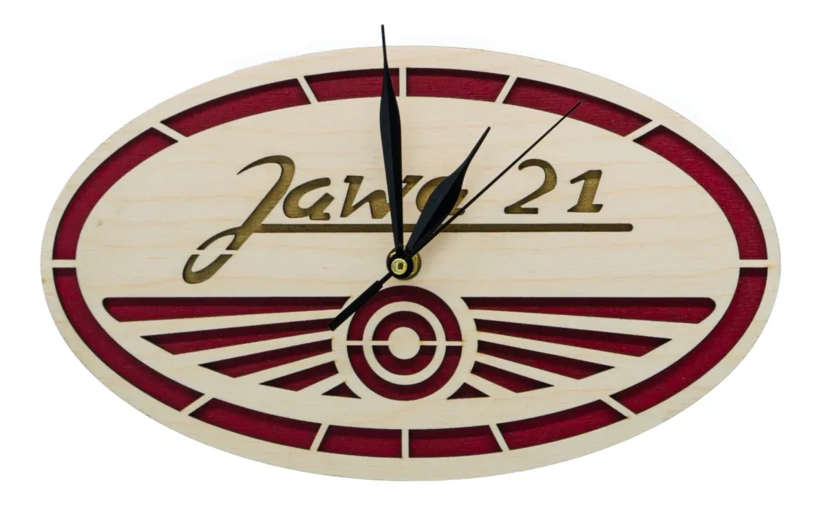 Drevené hodiny Logo Jawa 21
